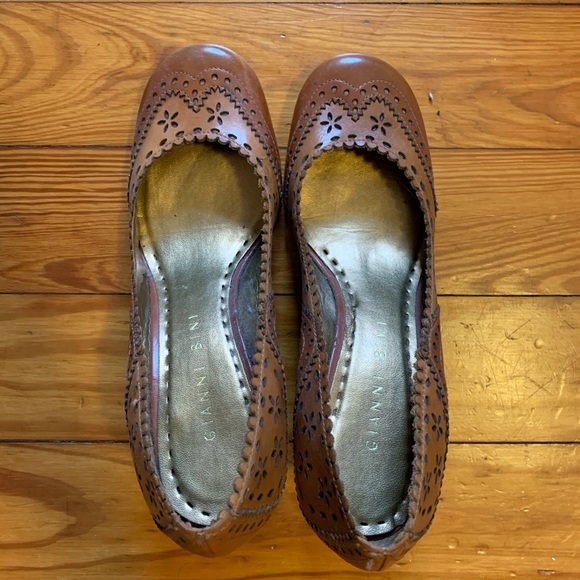 Gianni Bini Heels - Picture 1 of 7